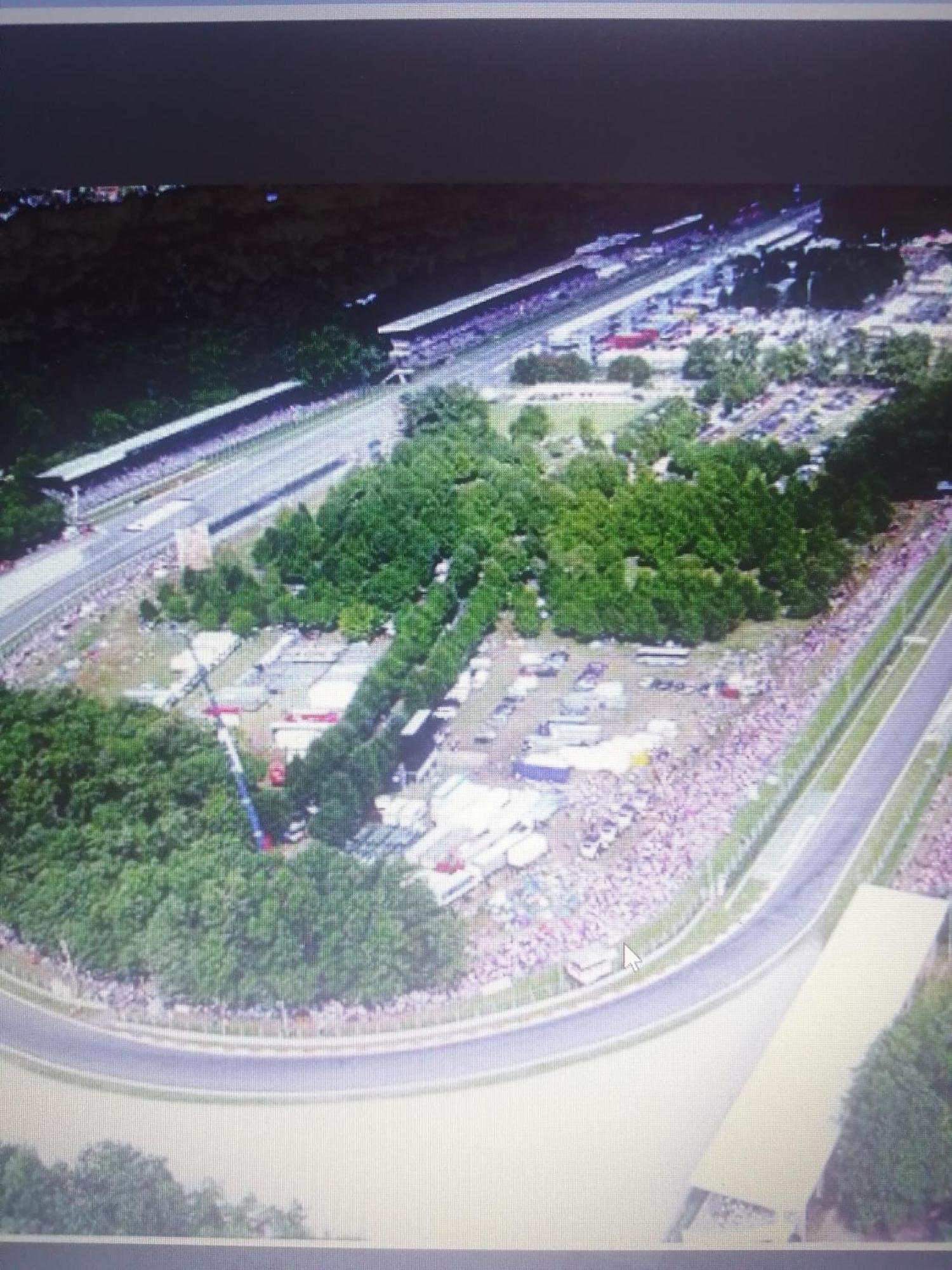 Pitstop Monza Vedano Al Lambro Esterno foto